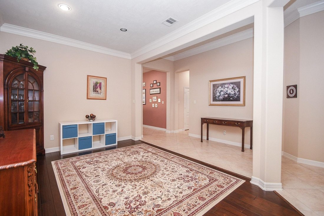 House in Sugar Land, Texas, United States 4 - 18692375