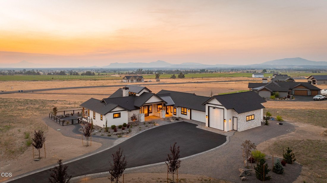 House in Powell Butte, Oregon, United States 5 - 18692092