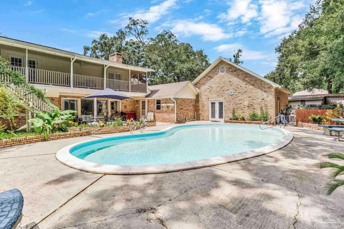 Townhouse in Pensacola, Florida, United States 1 - 18692046