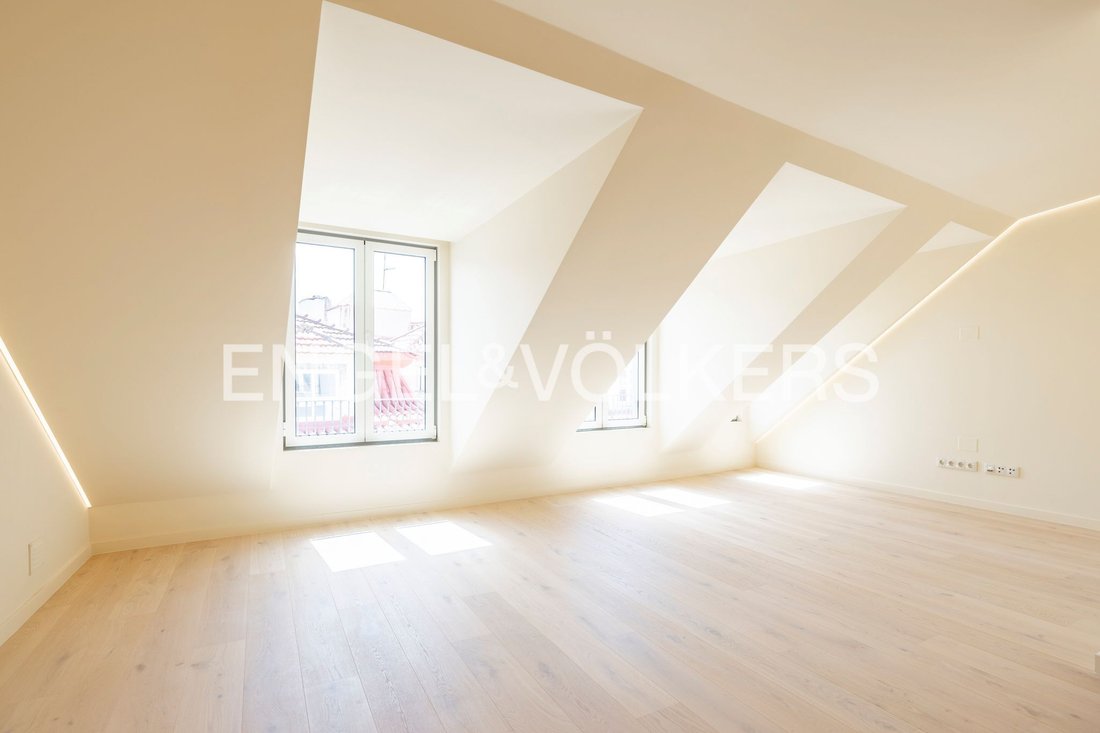 Apartment in Misericordia, Lisbon, Portugal 1 - 17650371