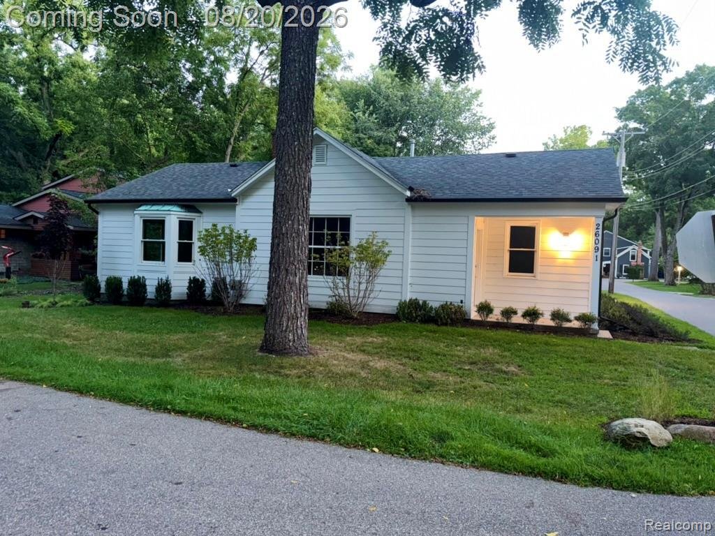 House in Beverly Hills, Michigan, United States 3 - 18692270