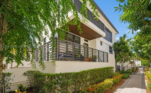 House in Miami Springs, Florida, United States 1
