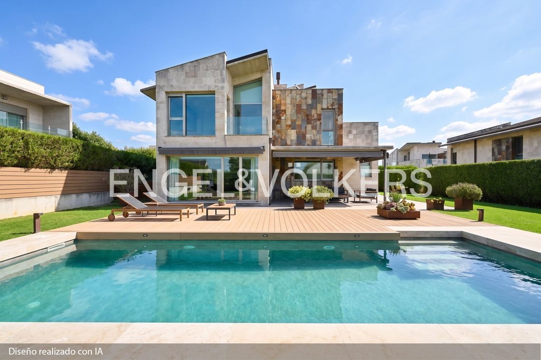 House in Santa Cruz de Bezana, Cantabria, Spain 5 - 17923486