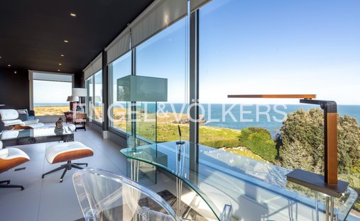 House in Bareyo, Cantabria, Spain 1