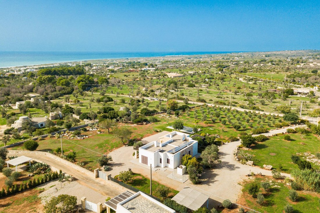 Villa in Salve, Apulia, Italy 4 - 18692337