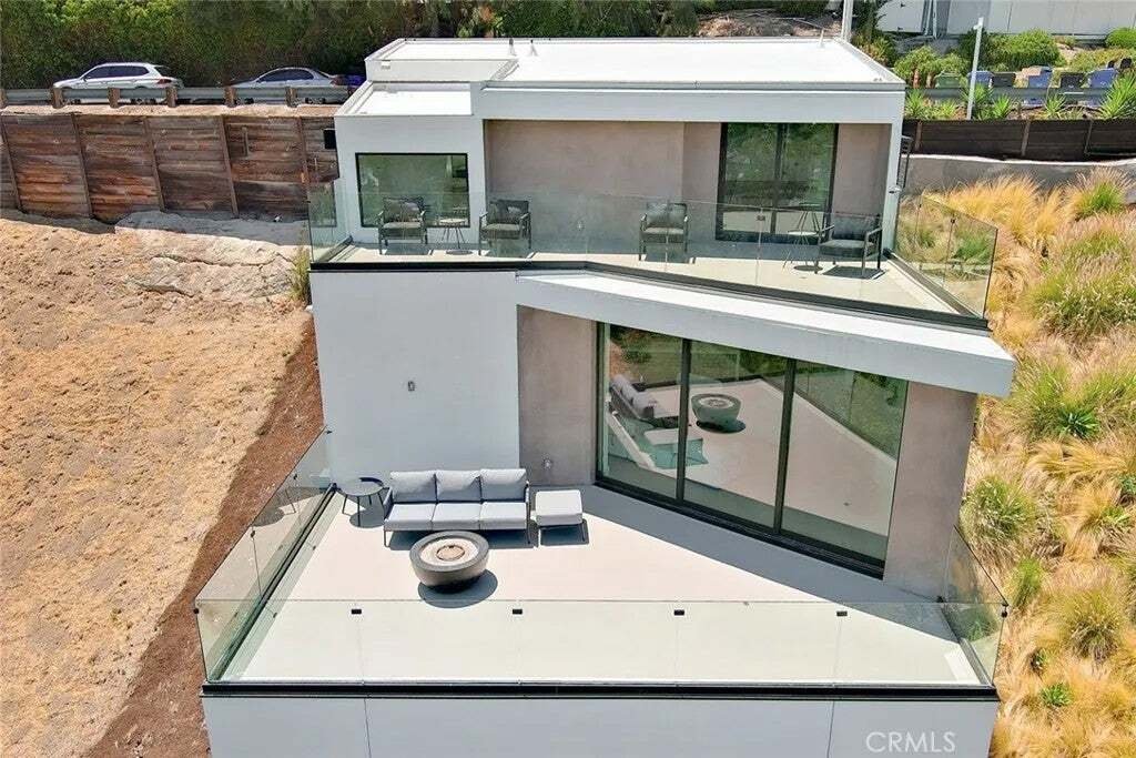 House in Los Angeles, California, United States 4 - 18692545