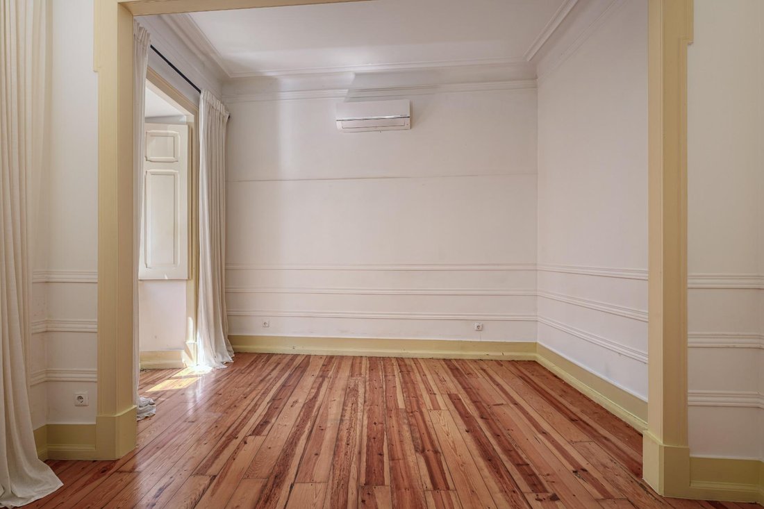 Apartment in Arroios, Lisbon, Portugal 4 - 18692443