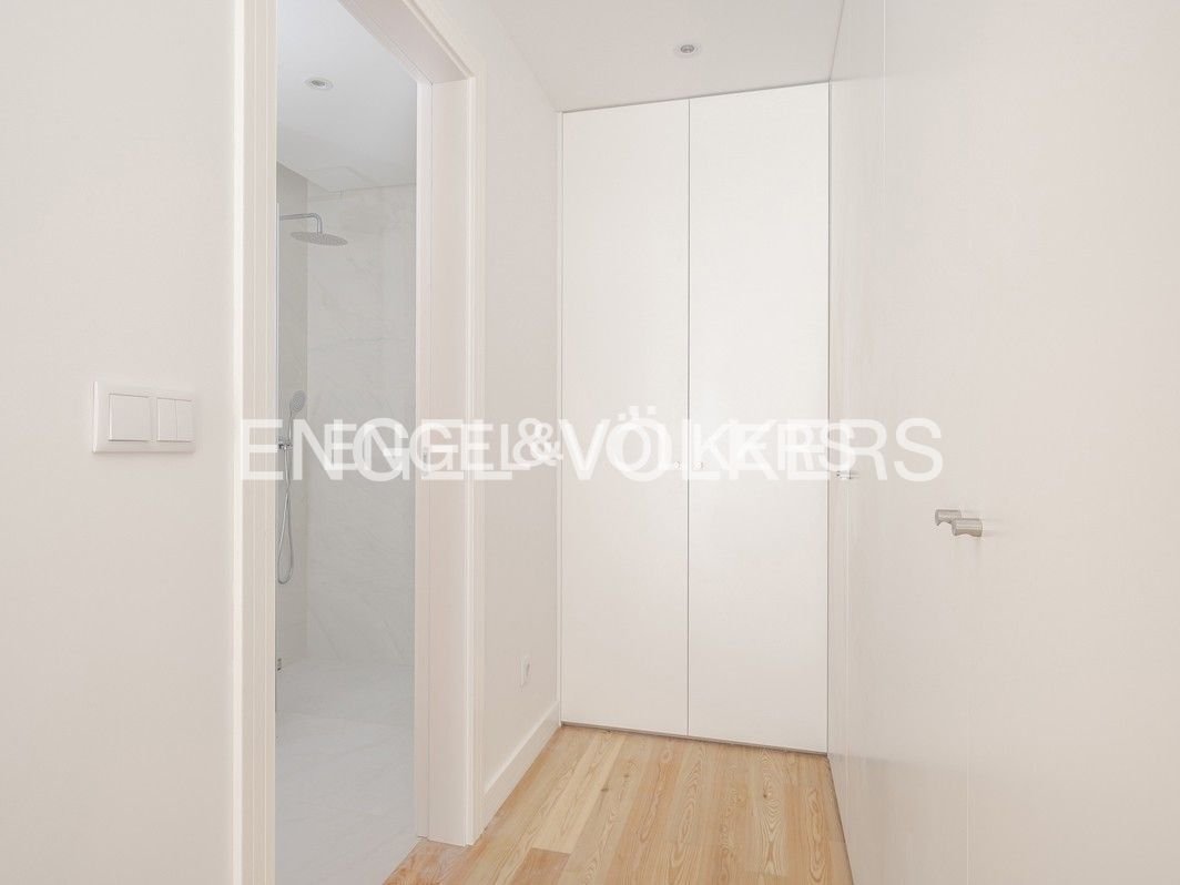 Apartment in Arroios, Lisbon, Portugal 5 - 18396932