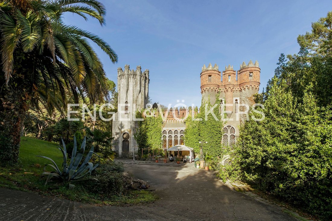 Castle in Castro-Urdiales, Cantabria, Spain 2 - 16781433