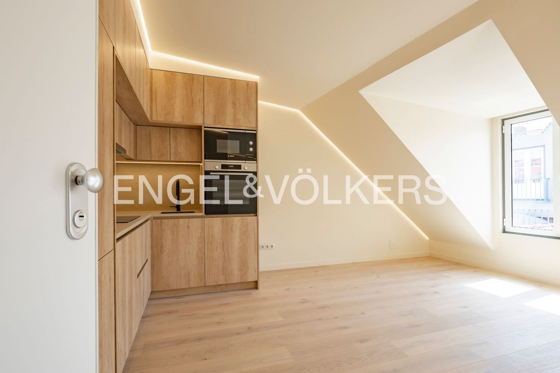 Apartment in Misericordia, Lisbon, Portugal 4 - 17650371