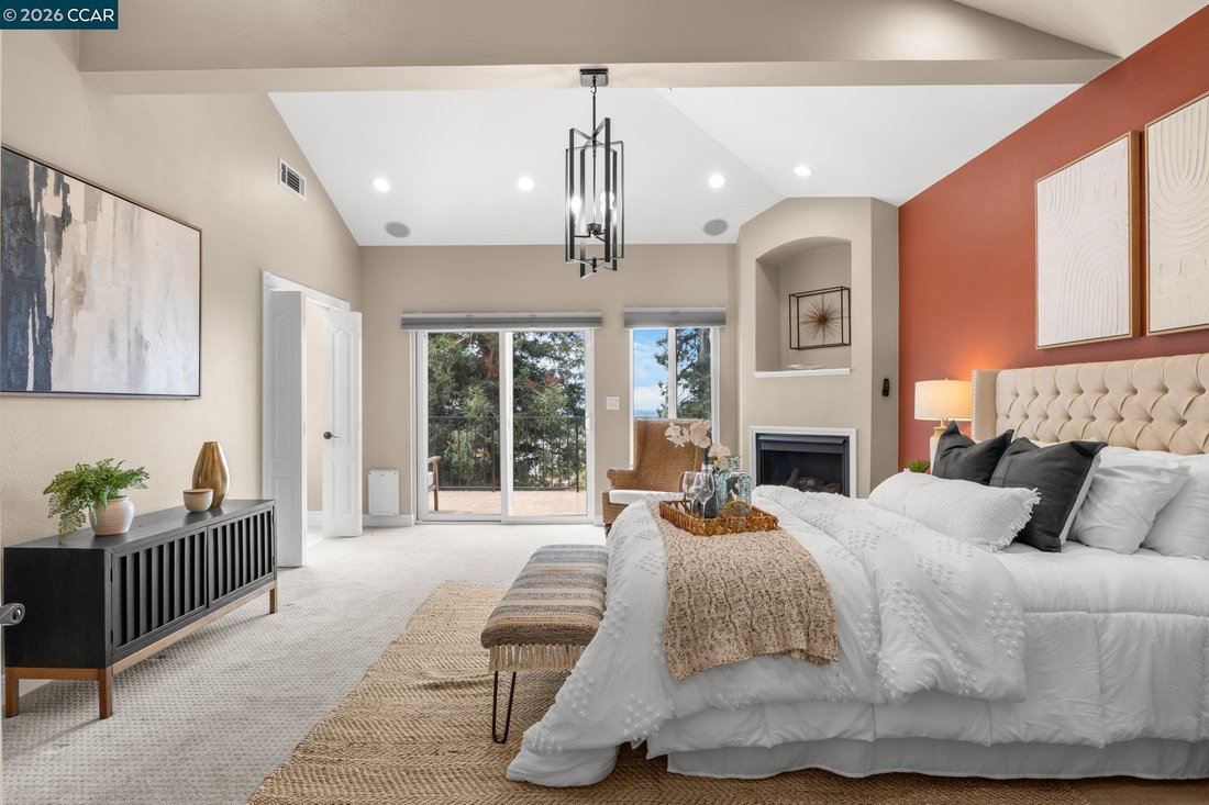 House in Oakland, California, United States 4 - 18692399