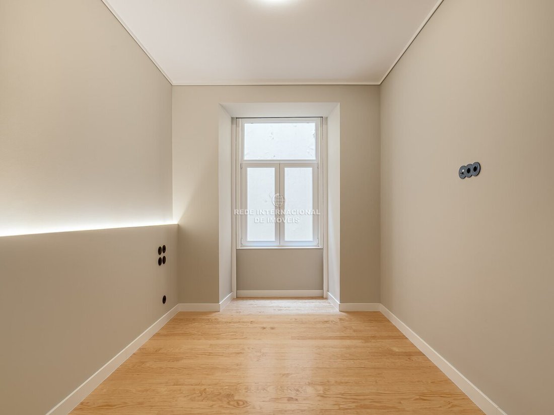 Apartment in Santa Maria Maior, Lisbon, Portugal 2 - 18387783