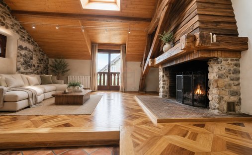 House in Eysins, Vaud, Switzerland 1