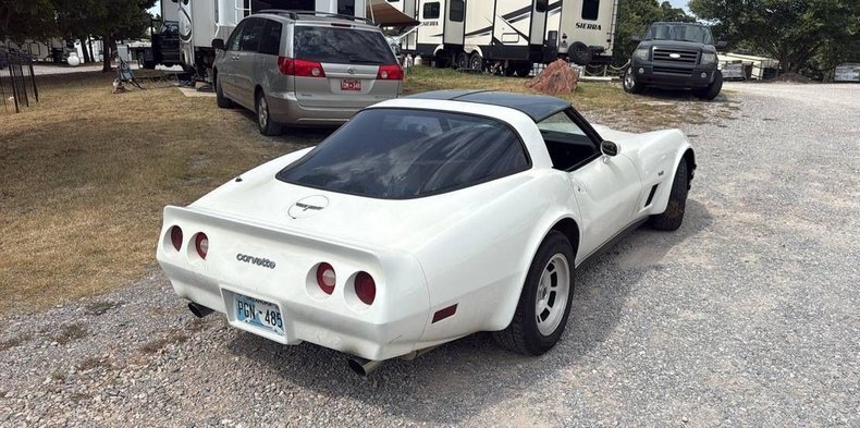 Coupe in Glendale, United States 3 - 18692657