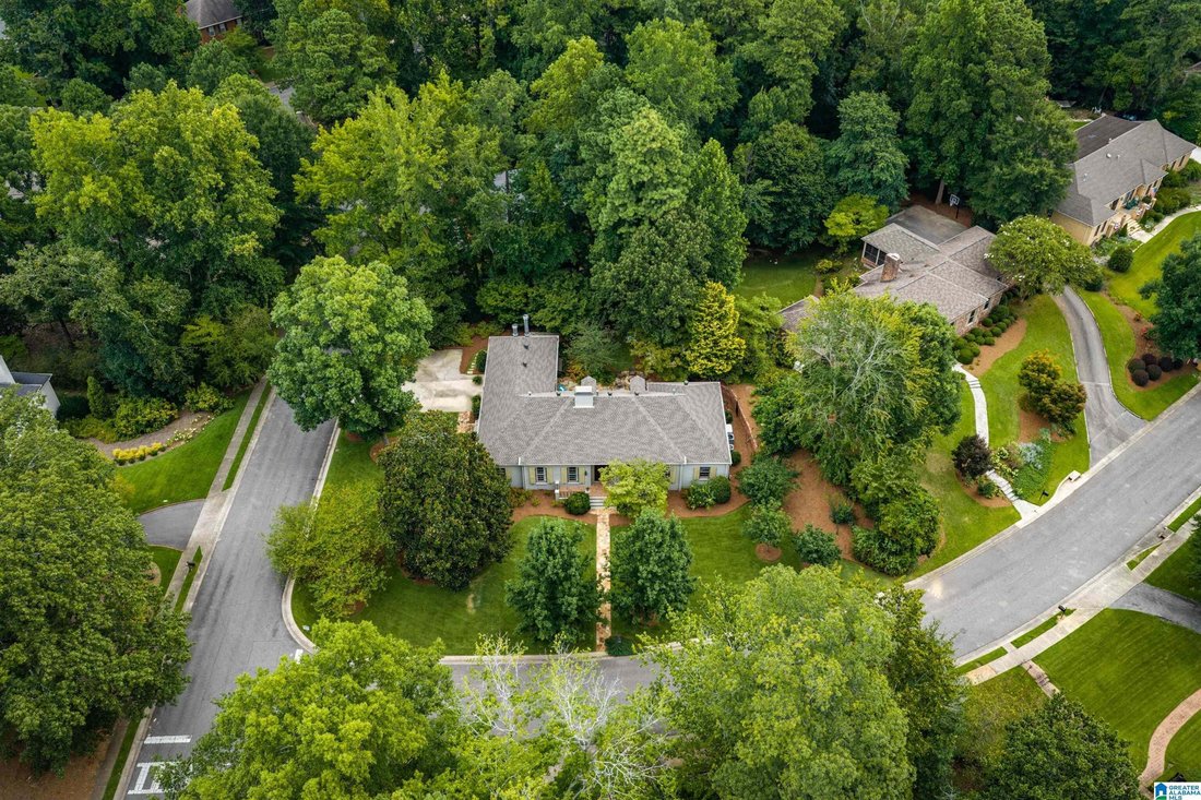 House in Mountain Brook, Alabama, United States 2 - 18692225