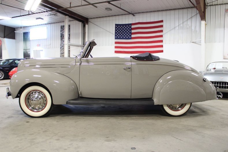 Cabriolet in Traverse City, United States 3 - 18692890