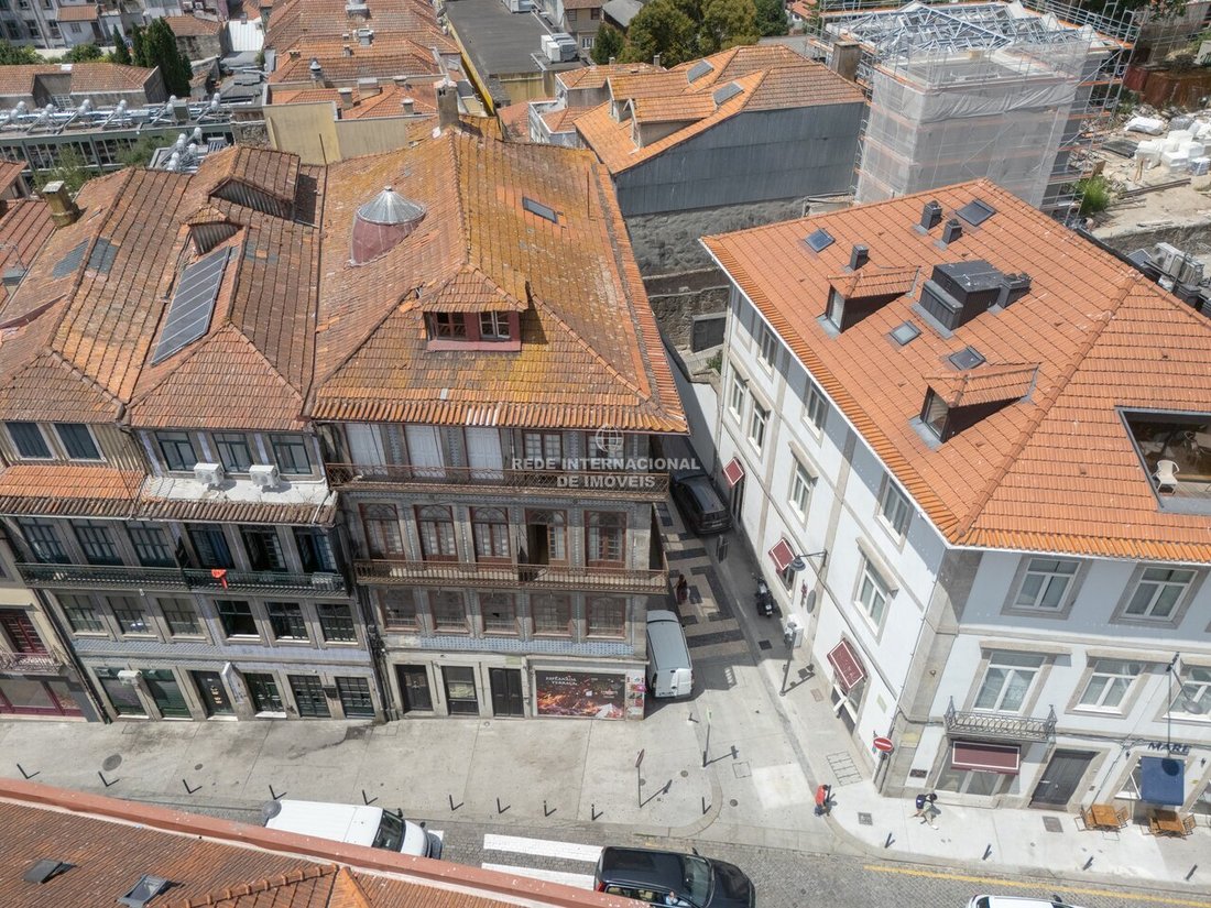 Estate in Cedofeita, Santo Ildefonso, Se, Miragaia, Sao Nicolau e Vitoria, Porto District, Portugal 2 - 18506788