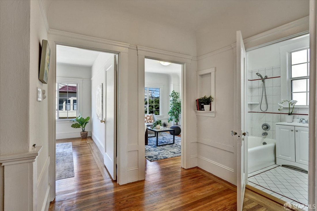 House in San Francisco, California, United States 5 - 18692065