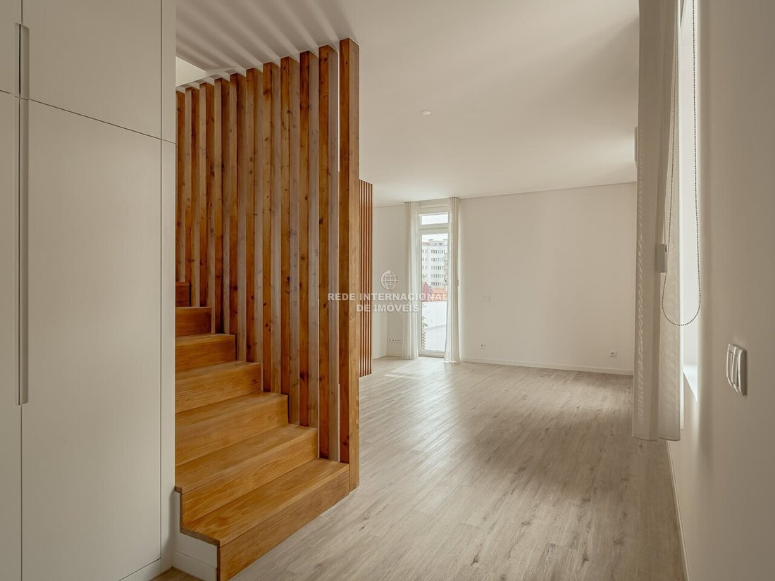 Apartment in Campolide, Lisbon, Portugal 3 - 18278802