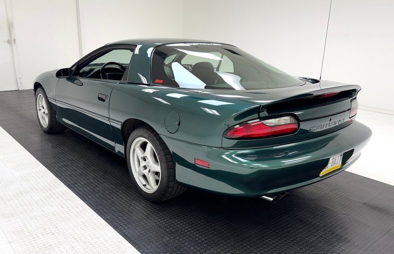 Coupe in Morgantown, United States 3 - 18692618