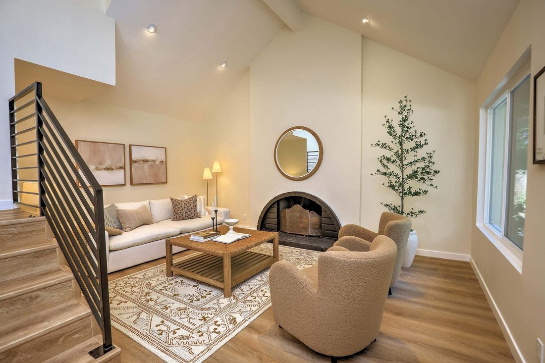 Condo in Santa Barbara, California, United States 5 - 18692072