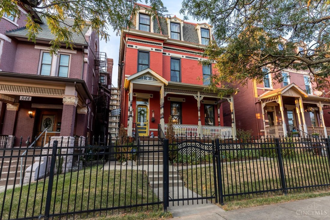 Cincinnati, Ohio, United States 1 - 18692099