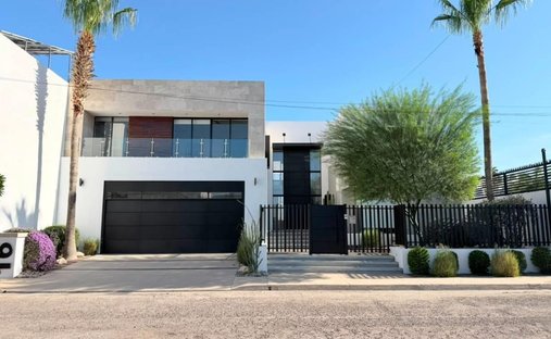 House in Hermosillo, Sonora, Mexico 1