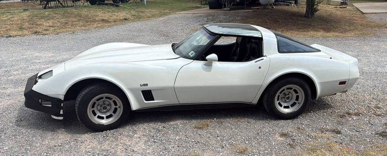 Coupe in Glendale, United States 2 - 18692657