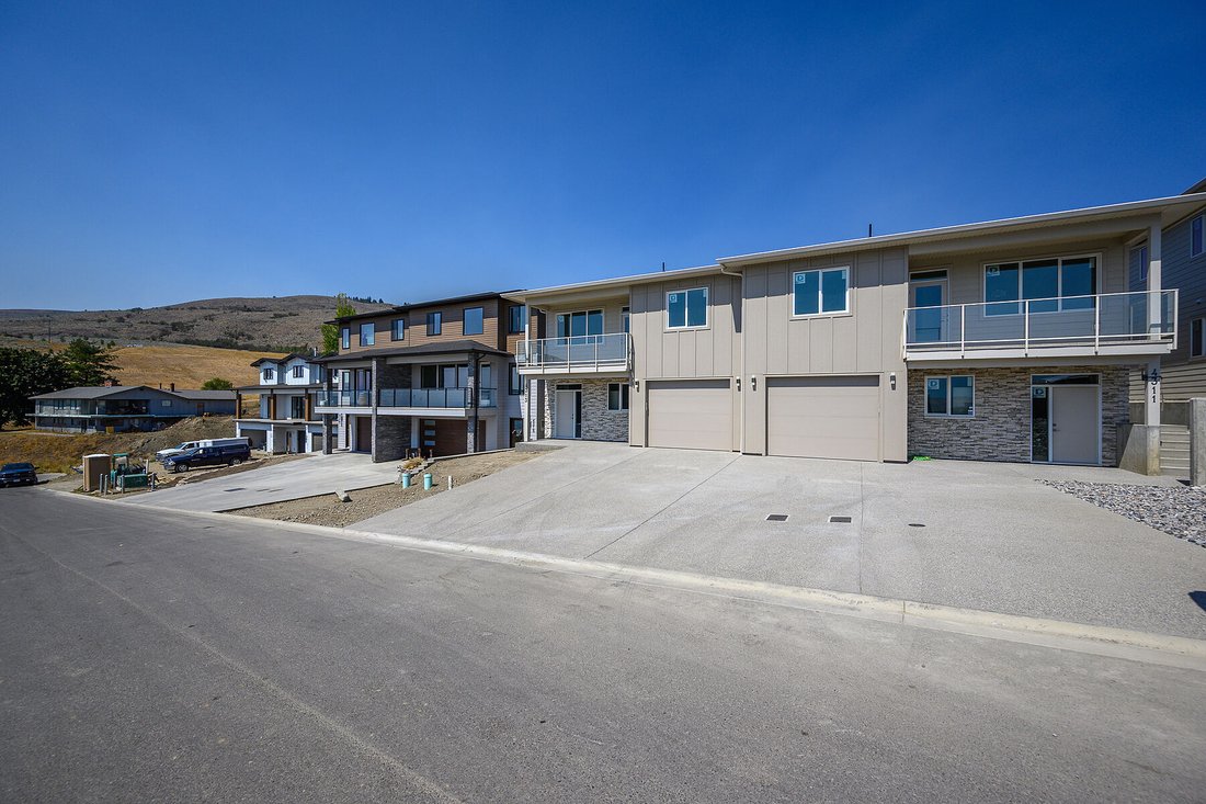 House in Vernon, British Columbia, Canada 5 - 18692907