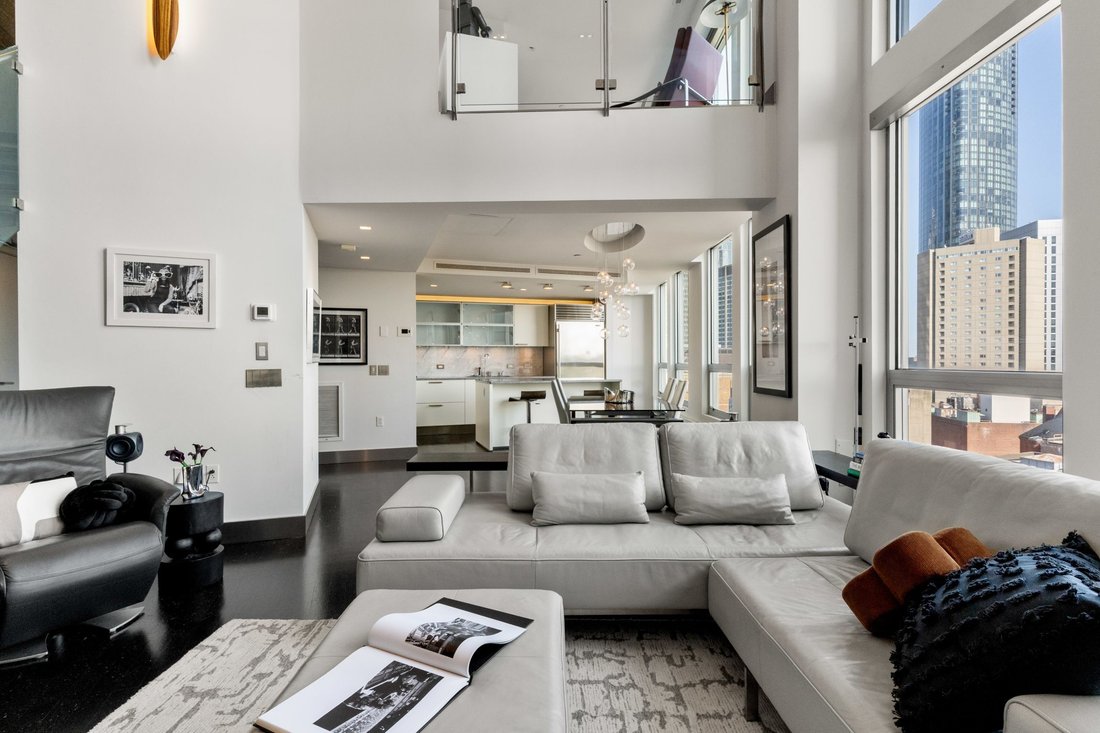 Condo in Boston, Massachusetts, United States 4 - 18692957