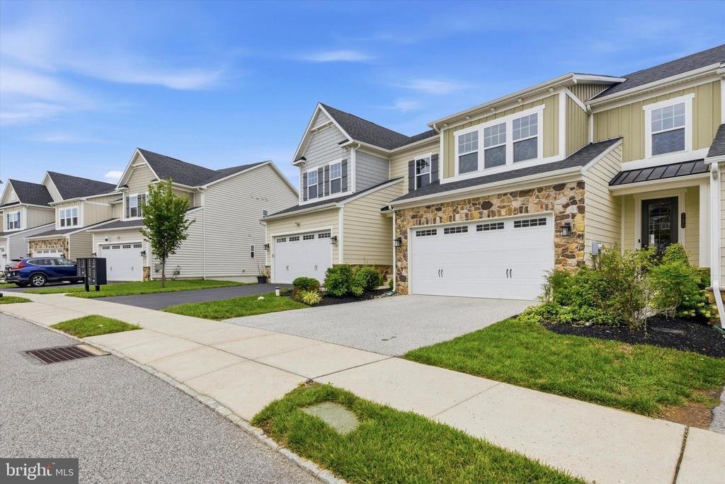 Townhouse in Malvern, Pennsylvania, United States 2 - 18692729