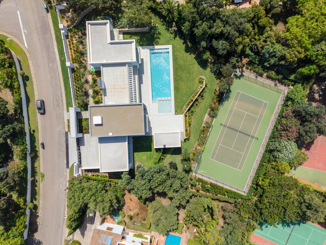 Villa in Guadiaro, San Roque, Andalusia 2 - 18693065
