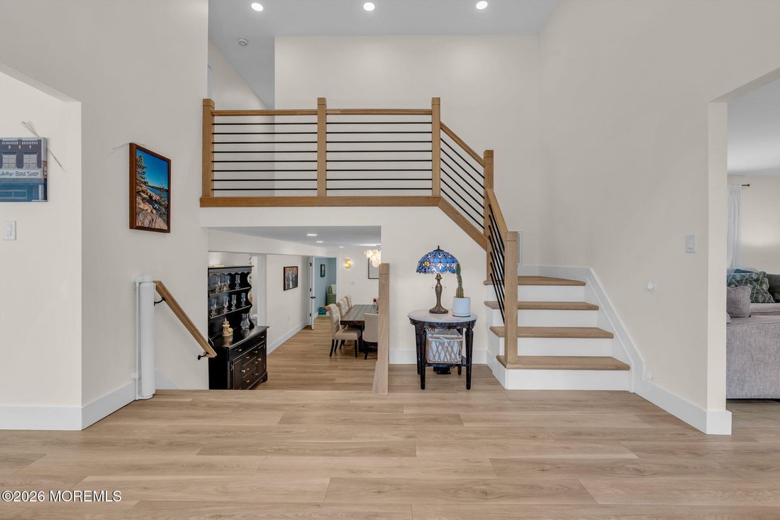 House in Freehold Township, New Jersey, United States 5 - 18692672