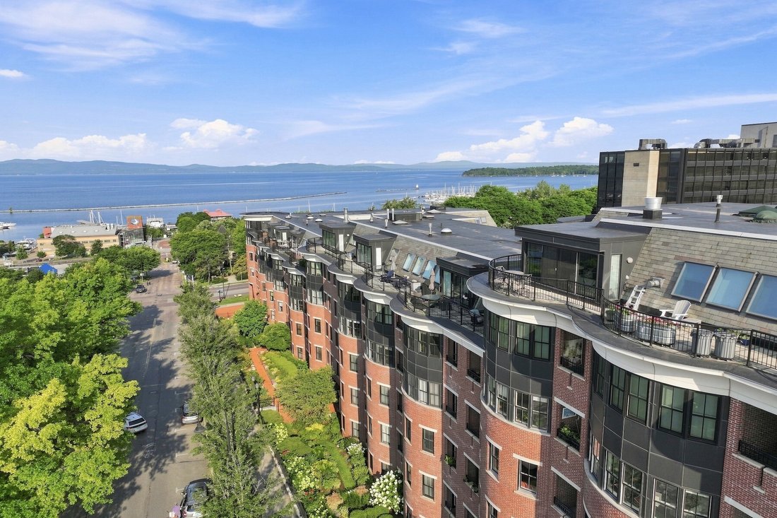 Condo in Burlington, Vermont, United States 2 - 18692968