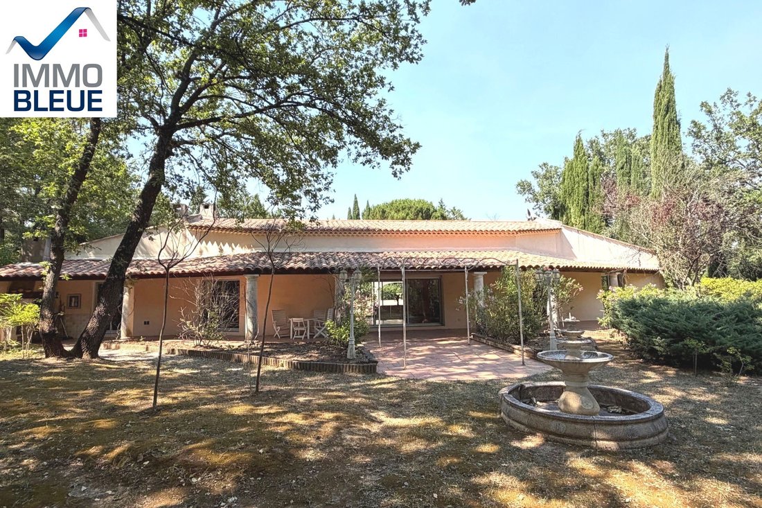 Villa in Rousset, Provence-Alpes-Côte d'Azur, France 5 - 18692898