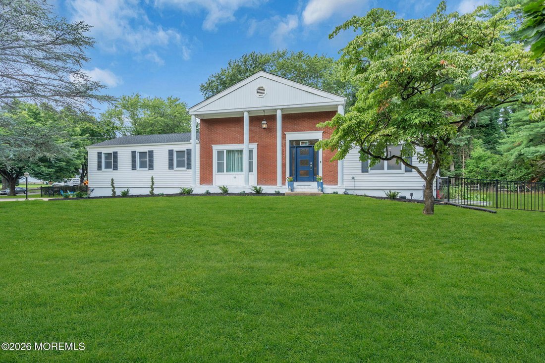 House in Freehold Township, New Jersey, United States 4 - 18692672