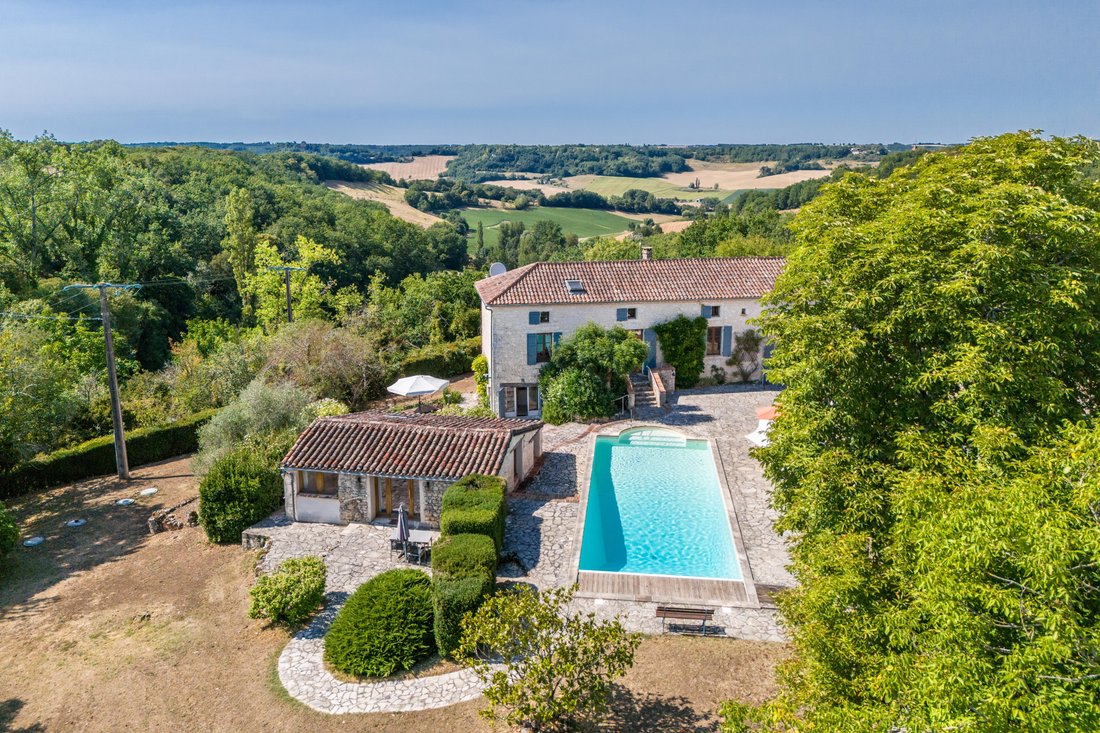 House in Beauville, Nouvelle-Aquitaine, France 2 - 18693133