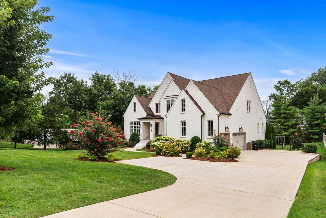 House in Forest Hills, Tennessee, United States 2 - 18692903