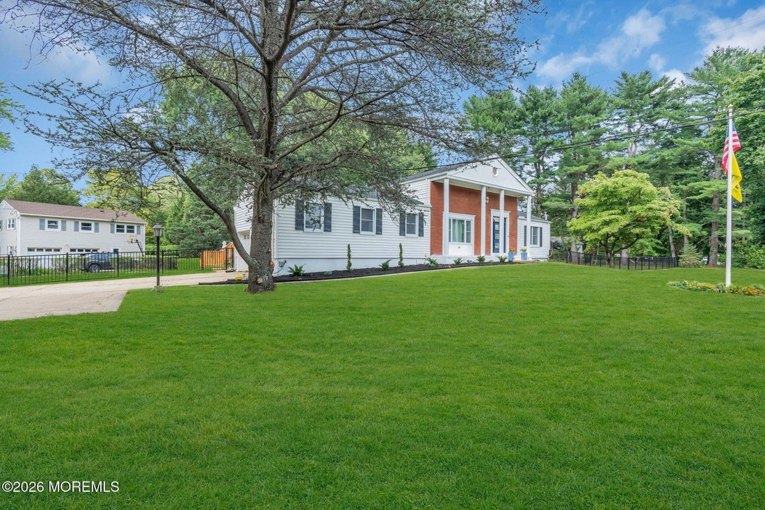 House in Freehold Township, New Jersey, United States 3 - 18692672