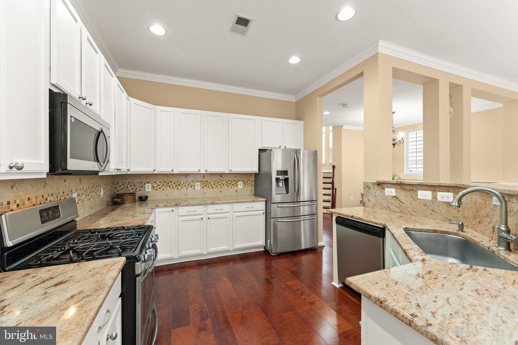 House in Lorton, Virginia, United States 5 - 18692757