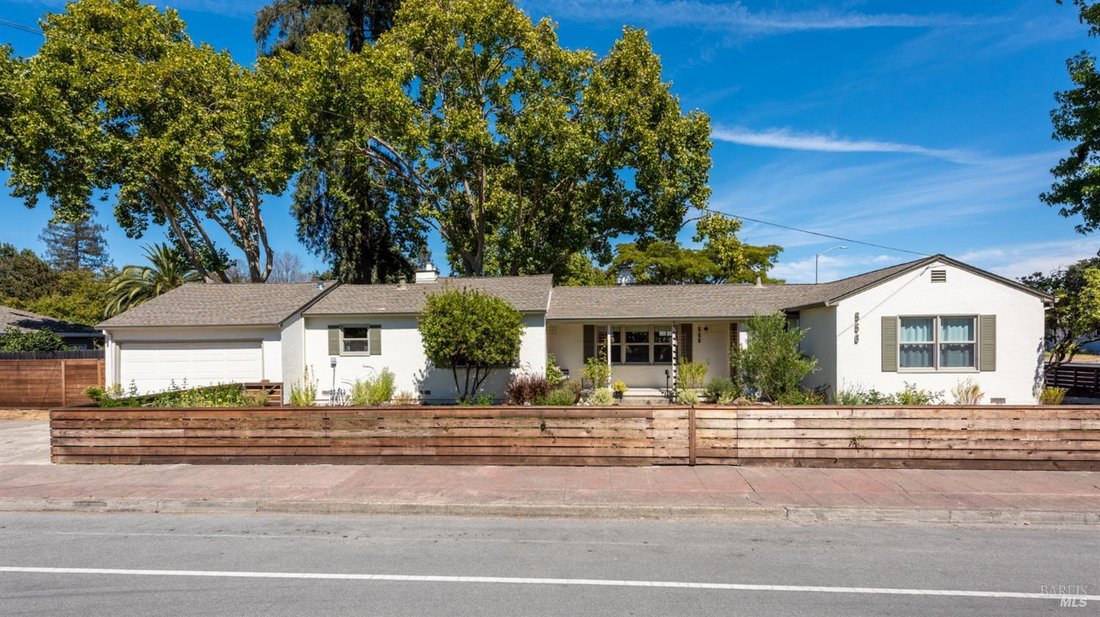 Casa a Santa Rosa, California, Stati Uniti 1 - 18692995