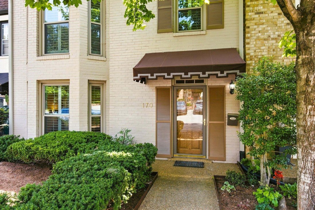 Townhouse in Forest Hills, Tennessee, United States 1 - 18692874