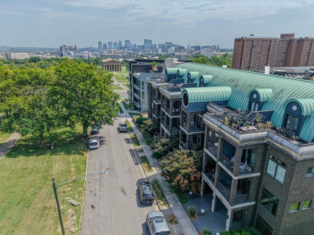 Condo in Nashville, Tennessee, United States 4 - 18692879