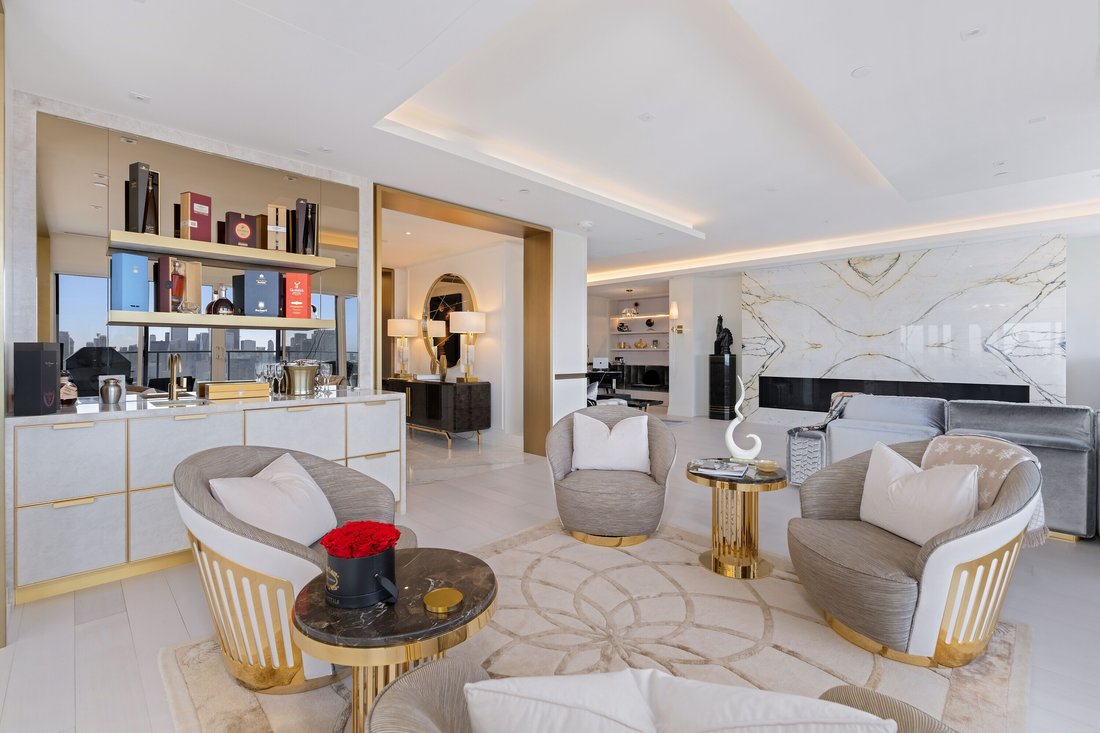 Condo in Toronto, Ontario, Canada 3 - 18692919