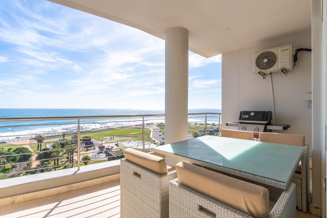 Apartment in City Centre, Cape Town, South Africa 3 - 18693024