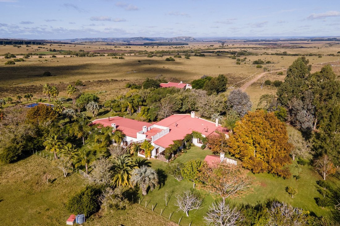 Farm Ranch in Mariscala, Lavalleja Department, Uruguay 2 - 18692942