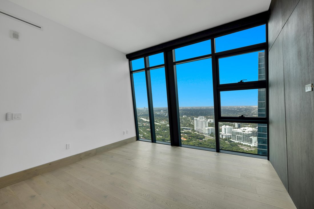 Condo in Miami, Florida, United States 4 - 18692973