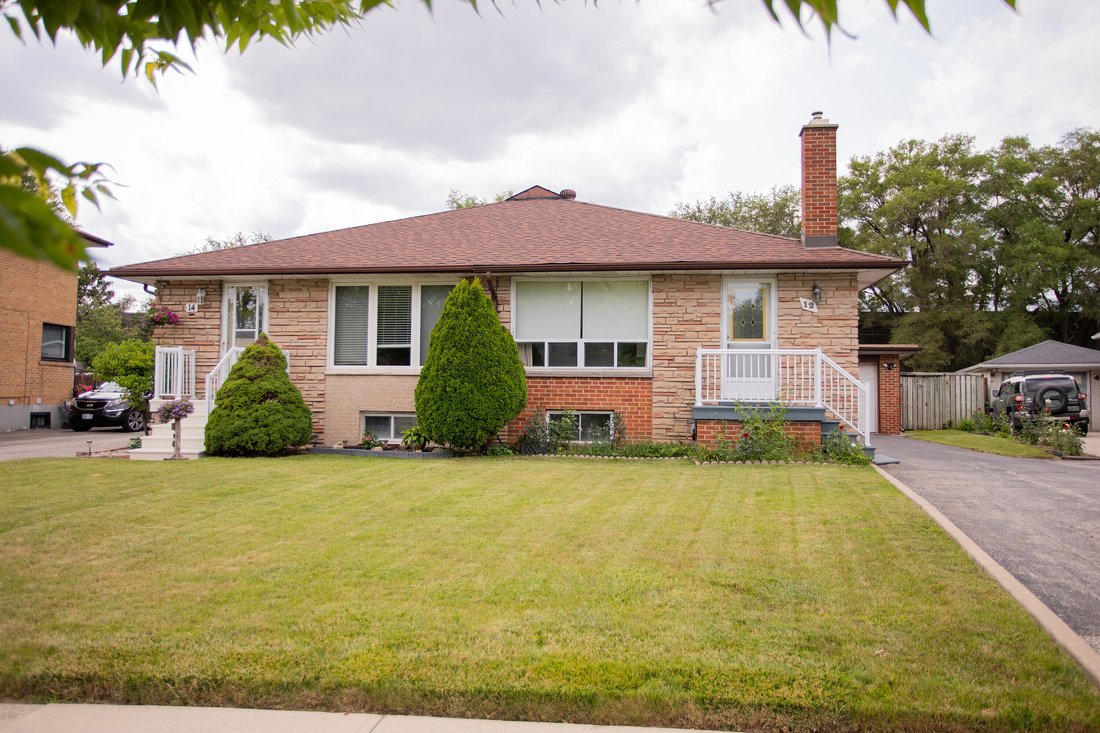 House in Toronto, Ontario, Canada 3 - 18692999
