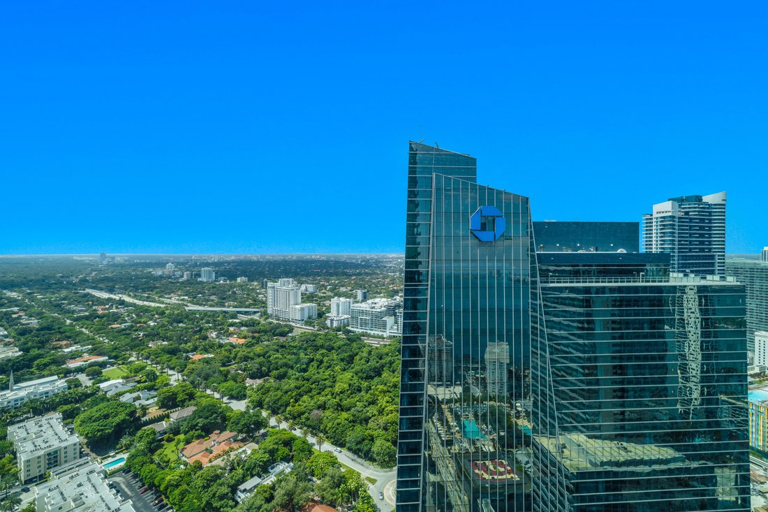 Condo in Miami, Florida, United States 5 - 18692973