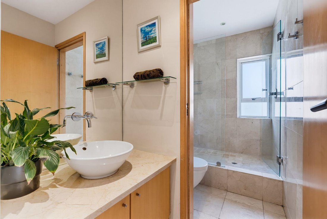 Apartment in City Centre, Cape Town, South Africa 4 - 18693011